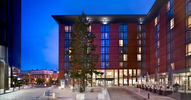 Hilton Brindley Place Birmingham 768x405